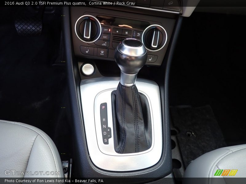 Cortina White / Rock Gray 2016 Audi Q3 2.0 TSFI Premium Plus quattro