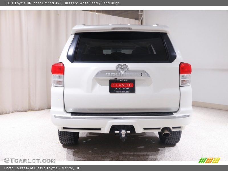 Blizzard White Pearl / Sand Beige 2011 Toyota 4Runner Limited 4x4