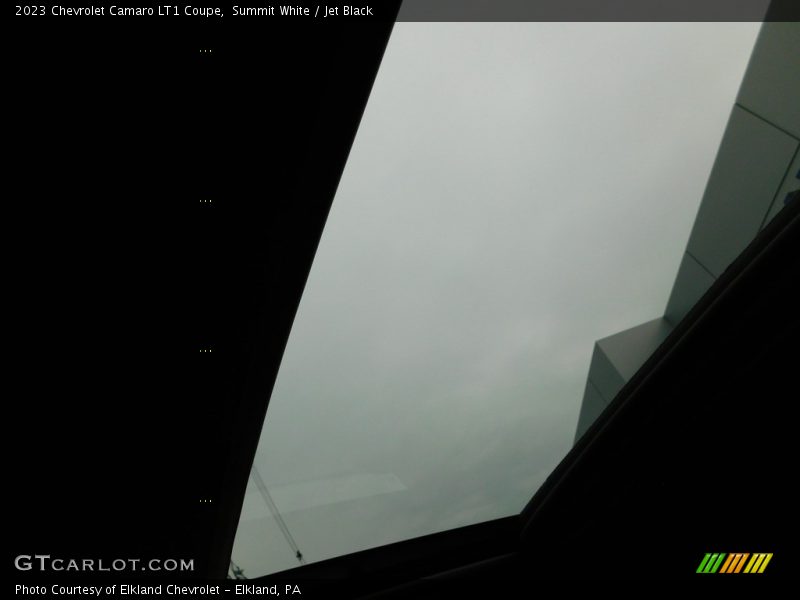 Summit White / Jet Black 2023 Chevrolet Camaro LT1 Coupe