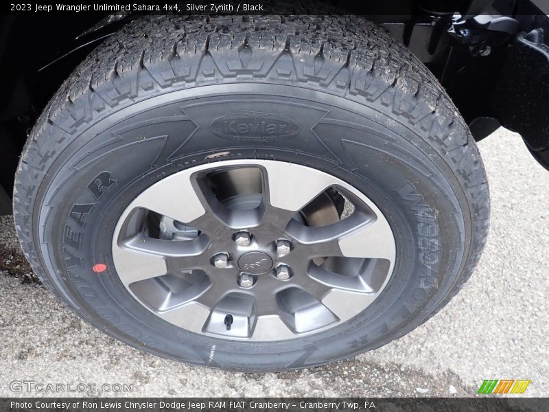  2023 Wrangler Unlimited Sahara 4x4 Wheel