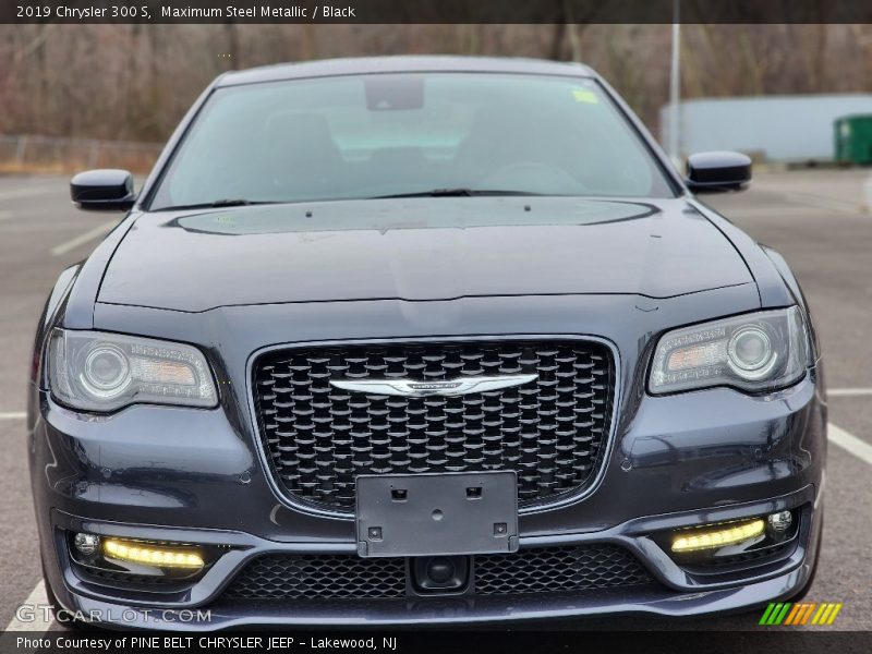 Maximum Steel Metallic / Black 2019 Chrysler 300 S