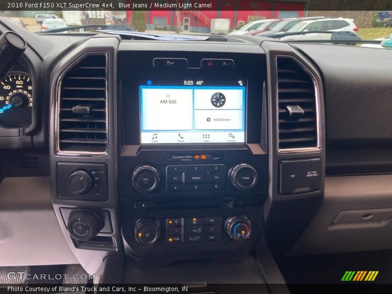 Blue Jeans / Medium Light Camel 2016 Ford F150 XLT SuperCrew 4x4
