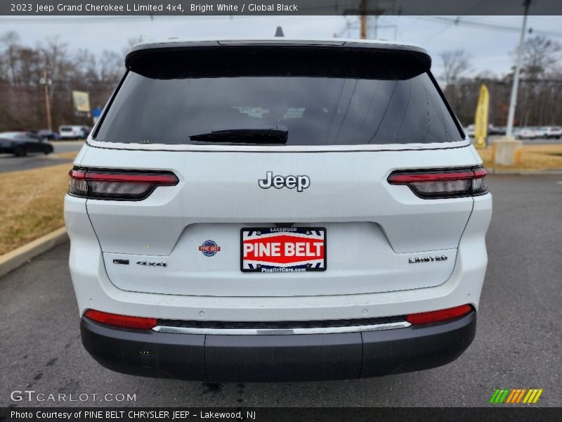 Bright White / Global Black 2023 Jeep Grand Cherokee L Limited 4x4