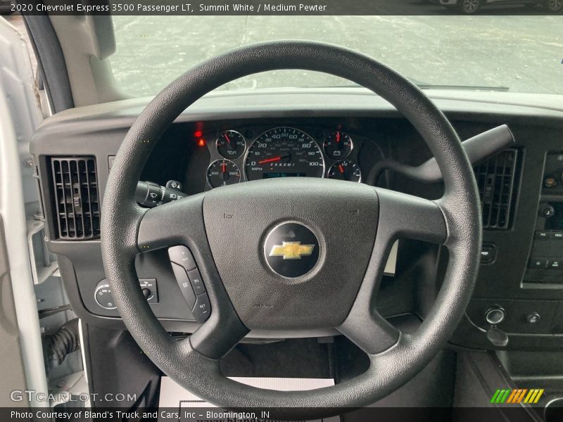 Summit White / Medium Pewter 2020 Chevrolet Express 3500 Passenger LT