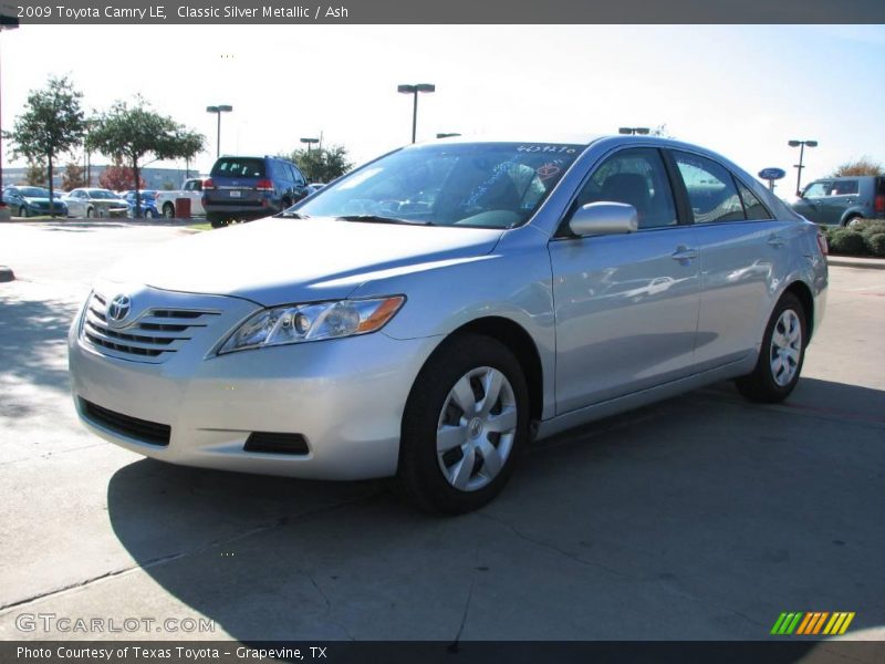 Classic Silver Metallic / Ash 2009 Toyota Camry LE