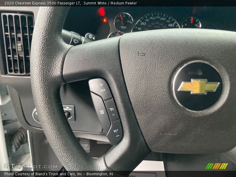 Summit White / Medium Pewter 2020 Chevrolet Express 3500 Passenger LT