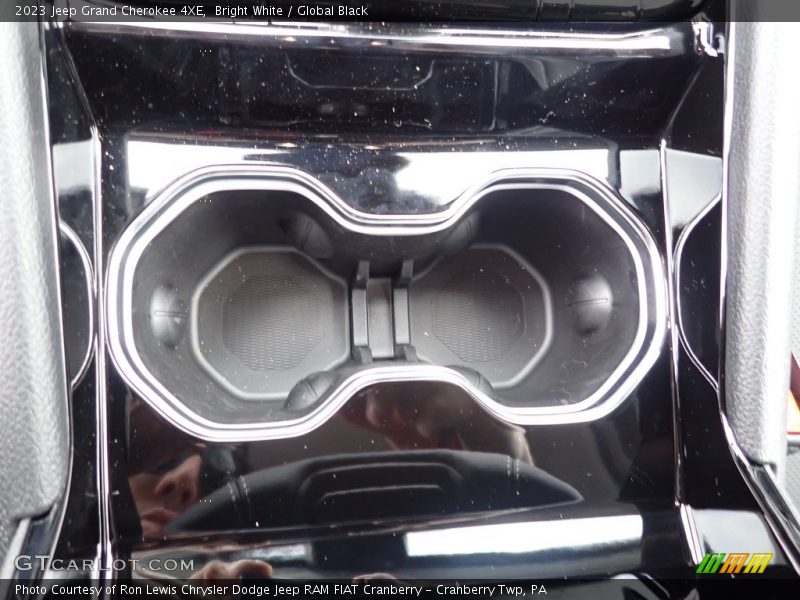 Bright White / Global Black 2023 Jeep Grand Cherokee 4XE
