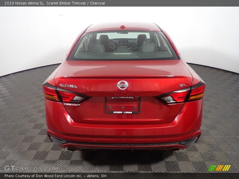 Scarlet Ember Tintcoat / Charcoal 2019 Nissan Altima SL