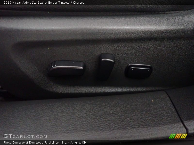 Scarlet Ember Tintcoat / Charcoal 2019 Nissan Altima SL