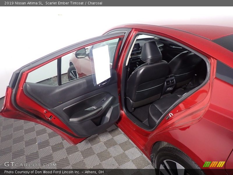 Scarlet Ember Tintcoat / Charcoal 2019 Nissan Altima SL