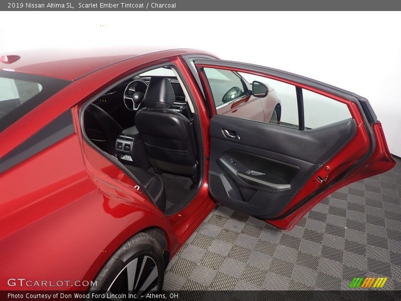 Scarlet Ember Tintcoat / Charcoal 2019 Nissan Altima SL