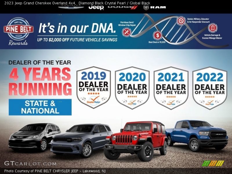 Diamond Black Crystal Pearl / Global Black 2023 Jeep Grand Cherokee Overland 4x4
