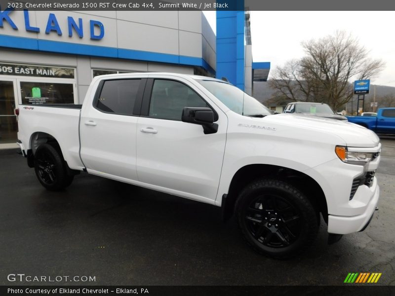 Summit White / Jet Black 2023 Chevrolet Silverado 1500 RST Crew Cab 4x4