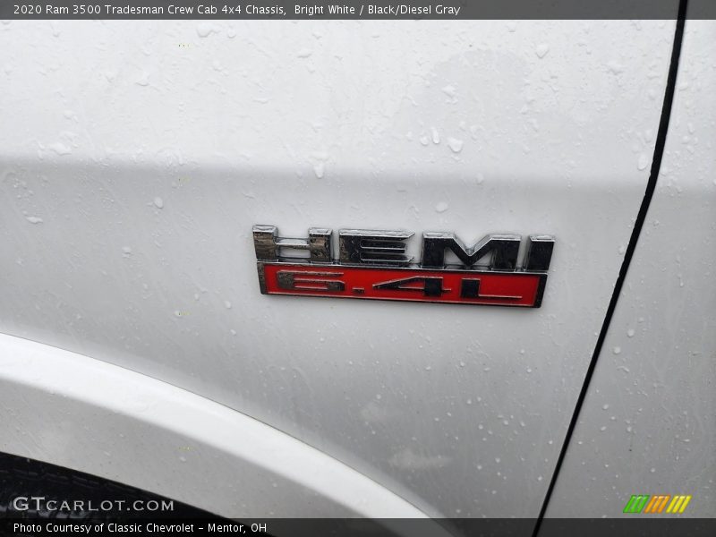 Bright White / Black/Diesel Gray 2020 Ram 3500 Tradesman Crew Cab 4x4 Chassis