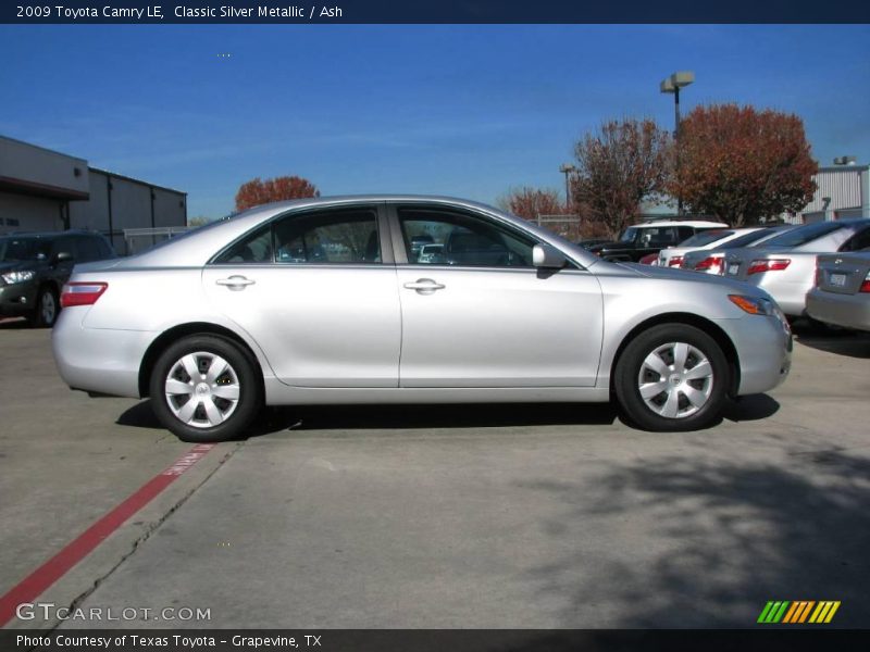 Classic Silver Metallic / Ash 2009 Toyota Camry LE