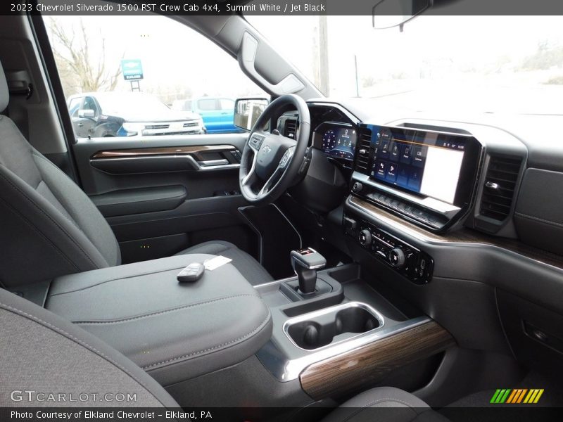 Summit White / Jet Black 2023 Chevrolet Silverado 1500 RST Crew Cab 4x4
