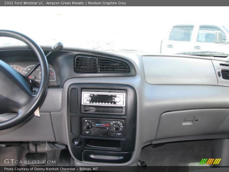 Amazon Green Metallic / Medium Graphite Grey 2002 Ford Windstar LX