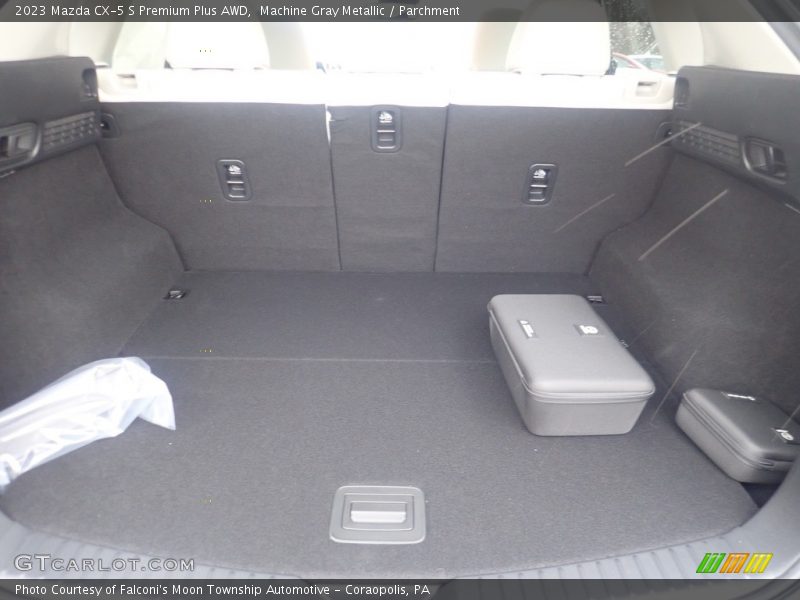  2023 CX-5 S Premium Plus AWD Trunk