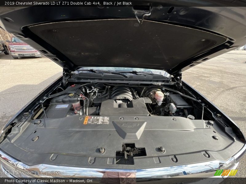 Black / Jet Black 2019 Chevrolet Silverado LD LT Z71 Double Cab 4x4