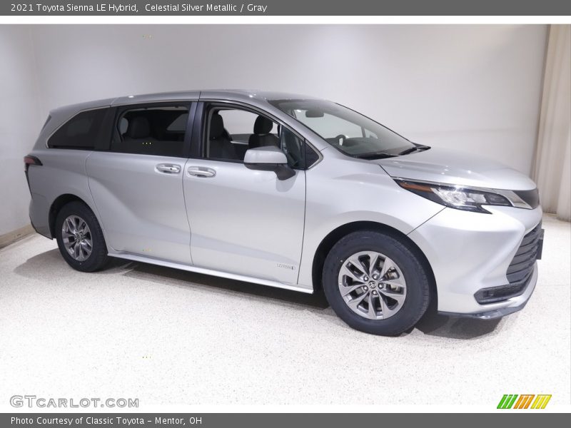  2021 Sienna LE Hybrid Celestial Silver Metallic