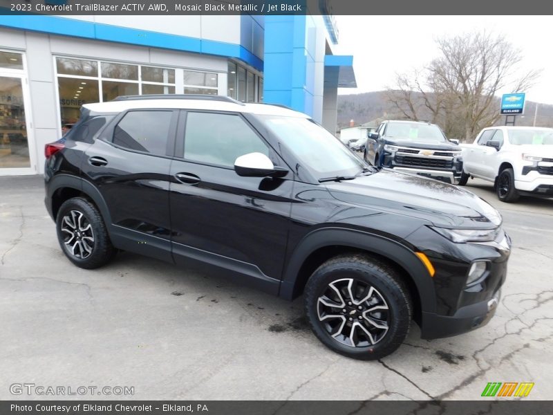 Mosaic Black Metallic / Jet Black 2023 Chevrolet TrailBlazer ACTIV AWD