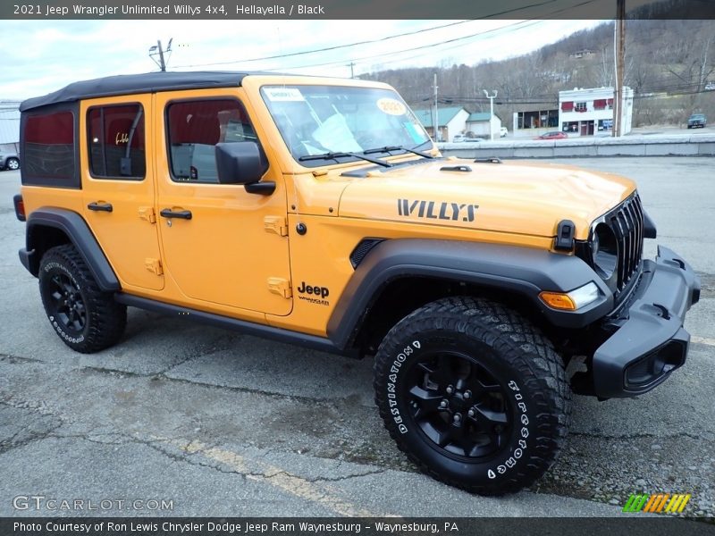 2021 Wrangler Unlimited Willys 4x4 Hellayella