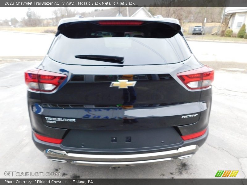 Mosaic Black Metallic / Jet Black 2023 Chevrolet TrailBlazer ACTIV AWD