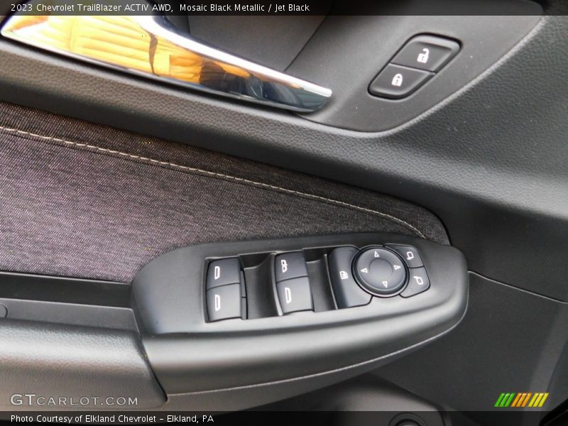 Mosaic Black Metallic / Jet Black 2023 Chevrolet TrailBlazer ACTIV AWD