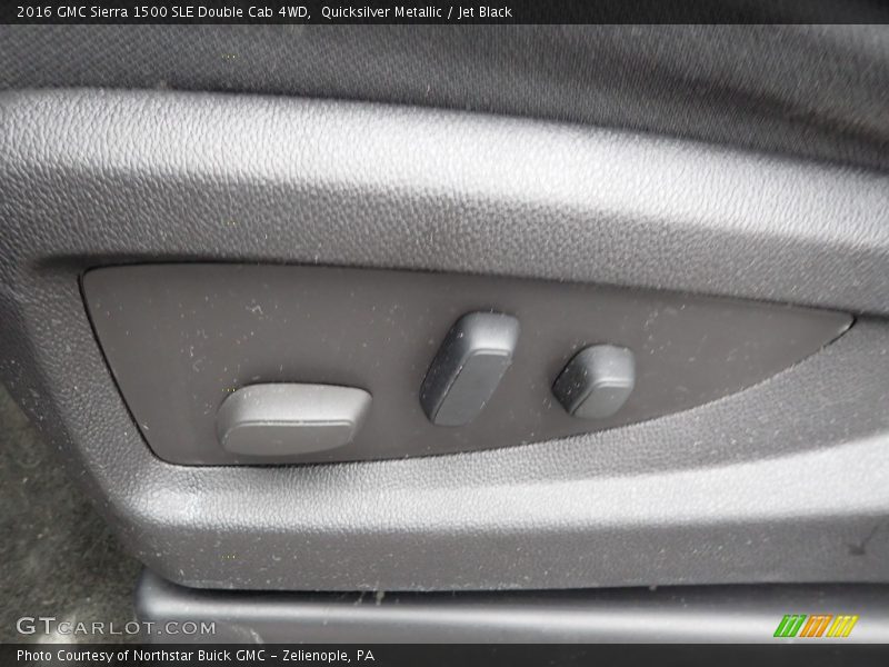 Quicksilver Metallic / Jet Black 2016 GMC Sierra 1500 SLE Double Cab 4WD