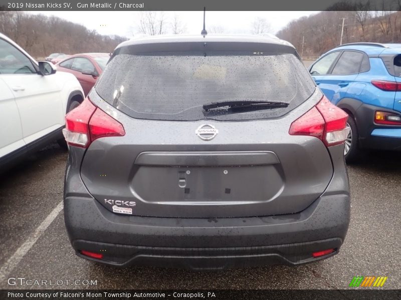Gun Metallic / Charcoal 2019 Nissan Kicks SV
