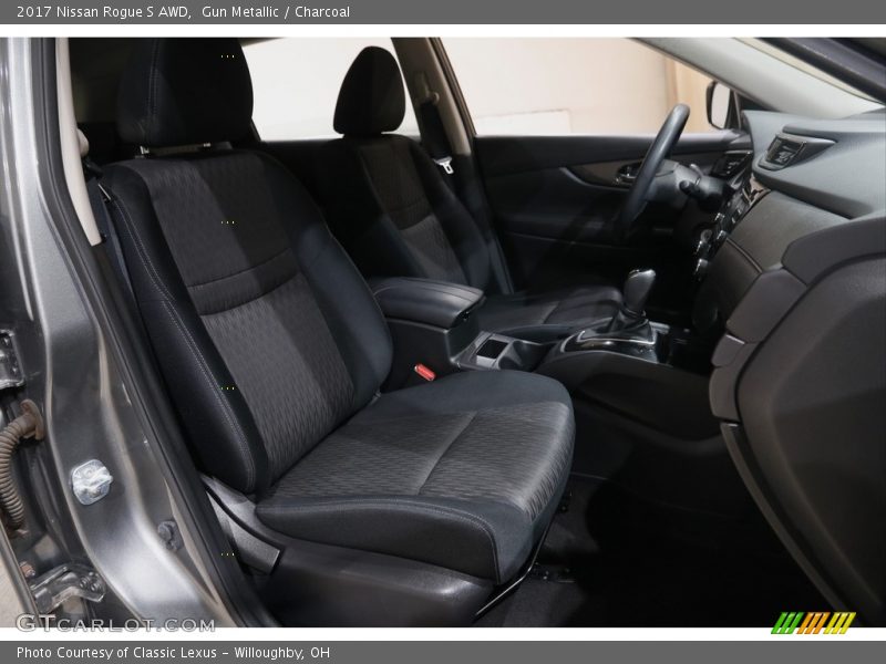 Gun Metallic / Charcoal 2017 Nissan Rogue S AWD