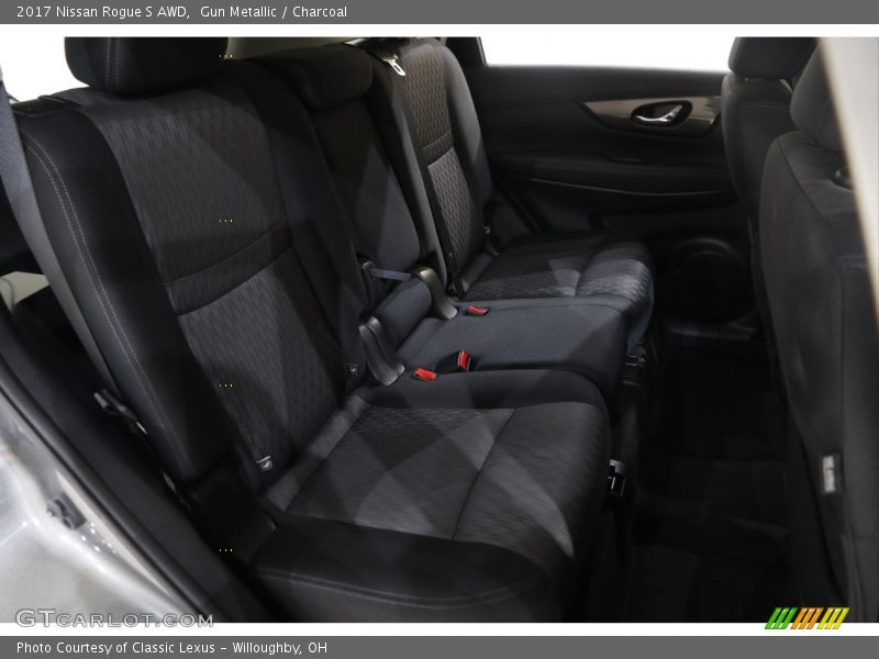 Gun Metallic / Charcoal 2017 Nissan Rogue S AWD