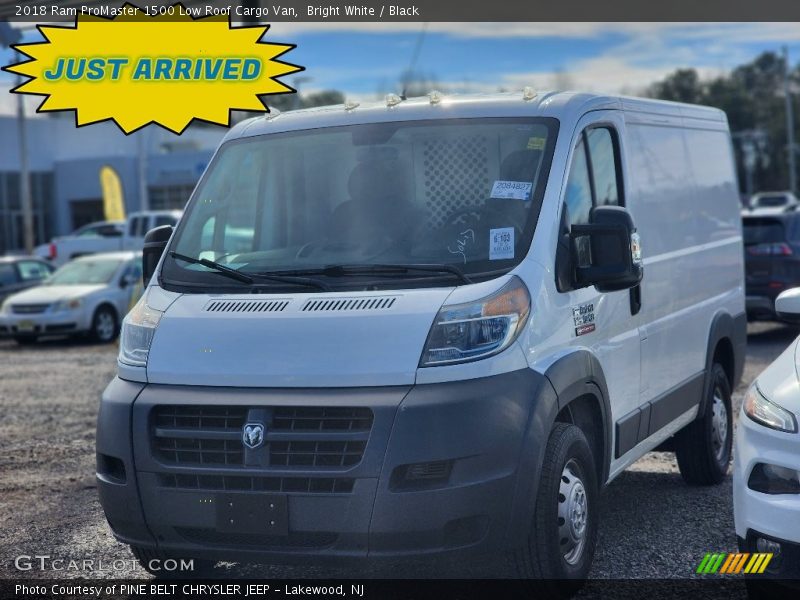 Bright White / Black 2018 Ram ProMaster 1500 Low Roof Cargo Van