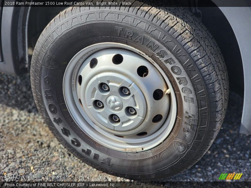 Bright White / Black 2018 Ram ProMaster 1500 Low Roof Cargo Van
