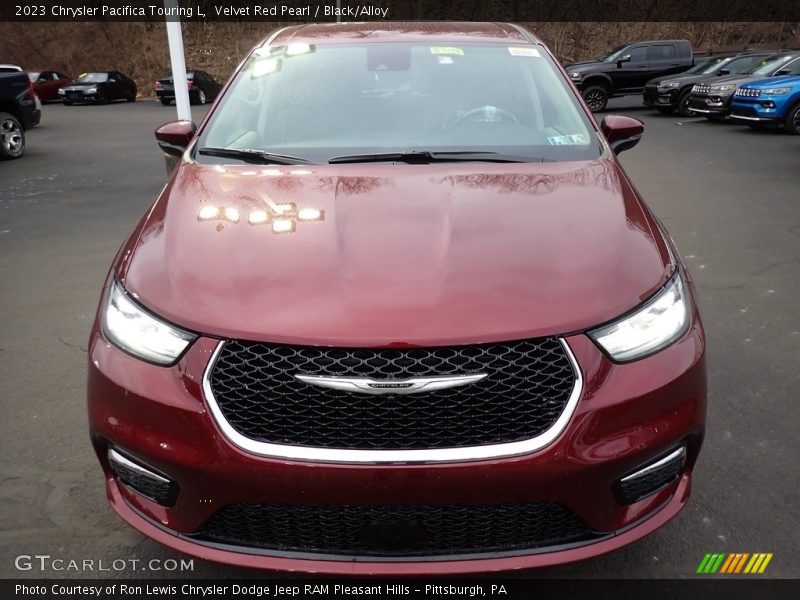 Velvet Red Pearl / Black/Alloy 2023 Chrysler Pacifica Touring L