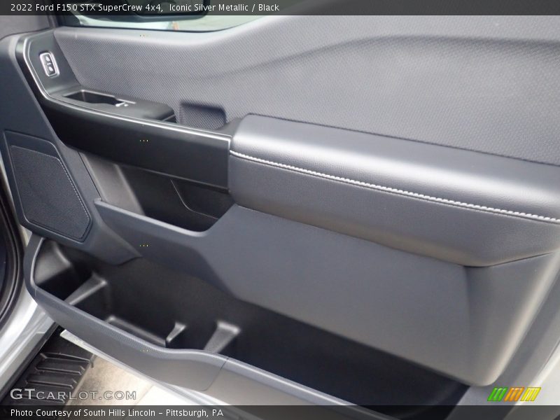 Iconic Silver Metallic / Black 2022 Ford F150 STX SuperCrew 4x4