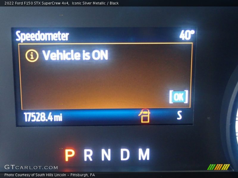 Iconic Silver Metallic / Black 2022 Ford F150 STX SuperCrew 4x4