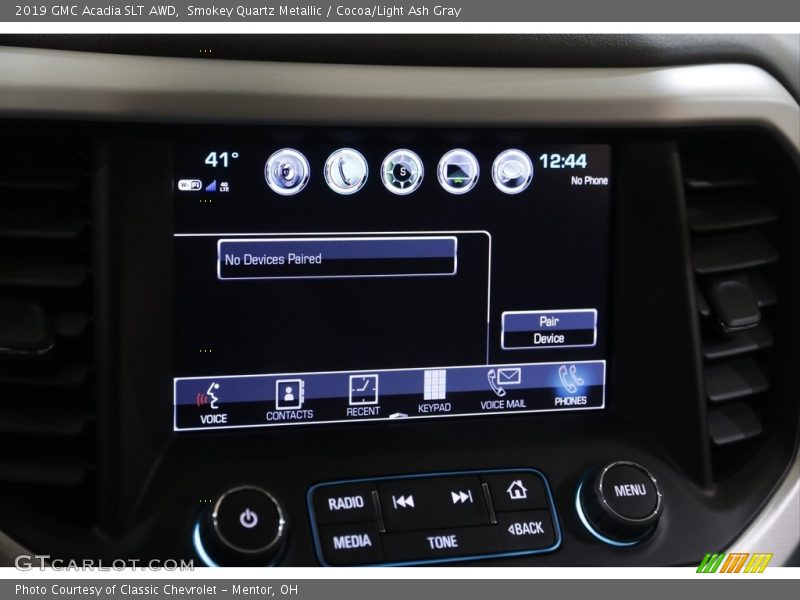 Controls of 2019 Acadia SLT AWD