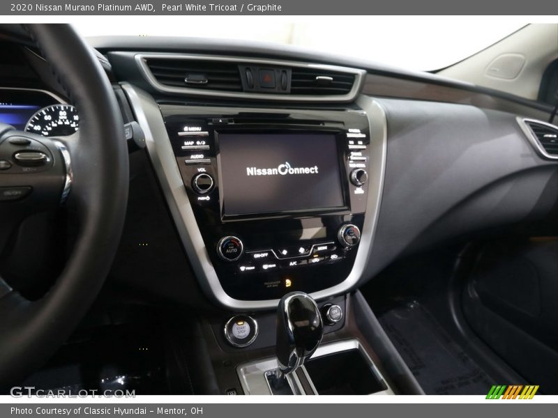 Controls of 2020 Murano Platinum AWD