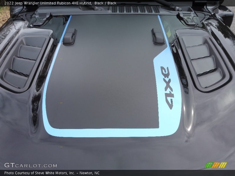  2022 Wrangler Unlimited Rubicon 4XE Hybrid Logo