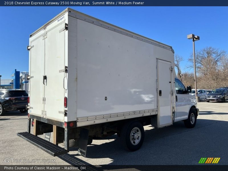 Summit White / Medium Pewter 2018 Chevrolet Express Cutaway 3500 Moving Van