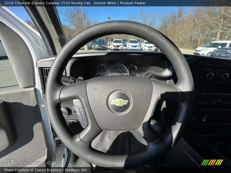 Summit White / Medium Pewter 2018 Chevrolet Express Cutaway 3500 Moving Van