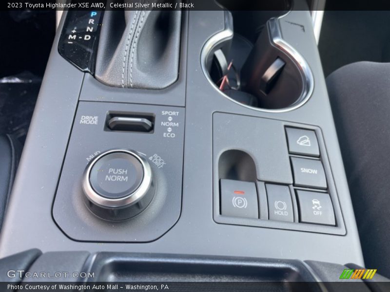 Controls of 2023 Highlander XSE AWD