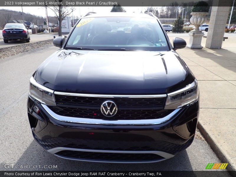 Deep Black Pearl / Gray/Black 2023 Volkswagen Taos S 4Motion