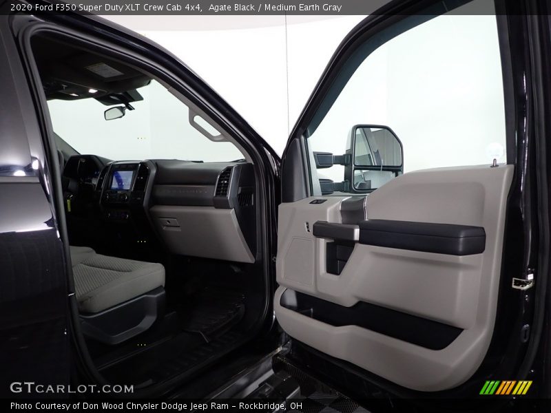Agate Black / Medium Earth Gray 2020 Ford F350 Super Duty XLT Crew Cab 4x4