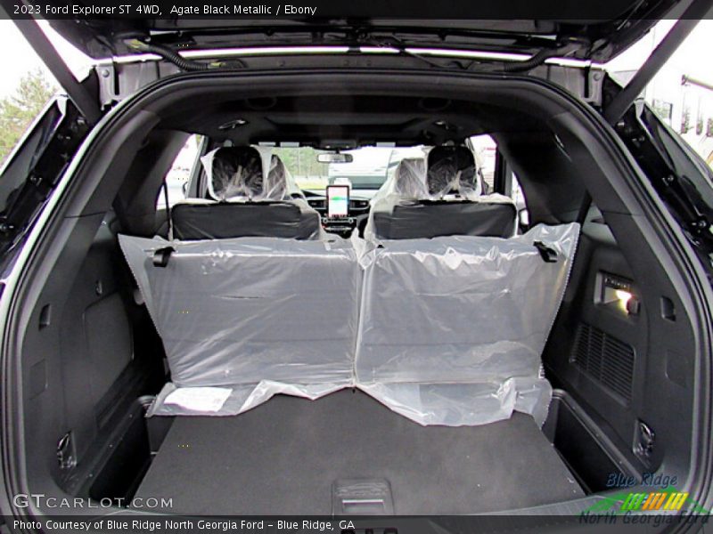  2023 Explorer ST 4WD Trunk