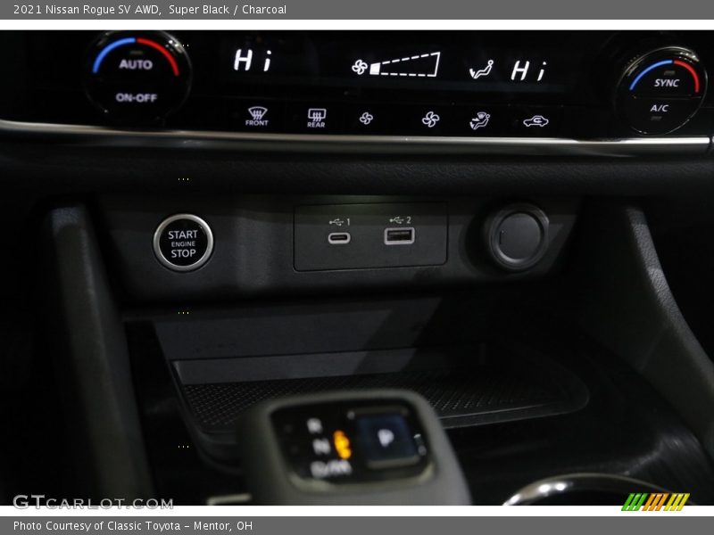 Controls of 2021 Rogue SV AWD