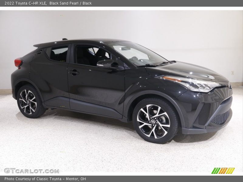  2022 C-HR XLE Black Sand Pearl