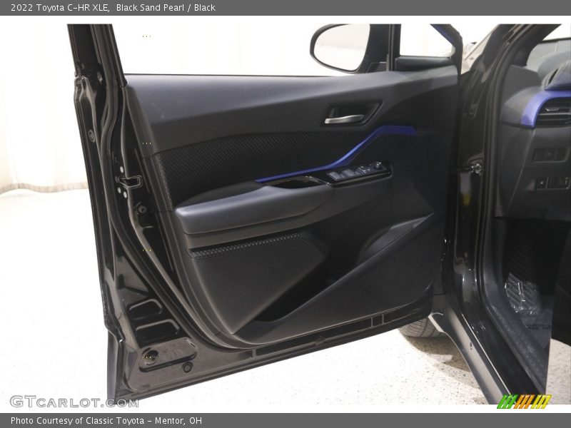 Black Sand Pearl / Black 2022 Toyota C-HR XLE