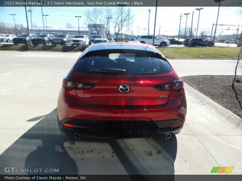 Soul Red Crystal Metallic / Black 2023 Mazda Mazda3 2.5 S Select Hatchback